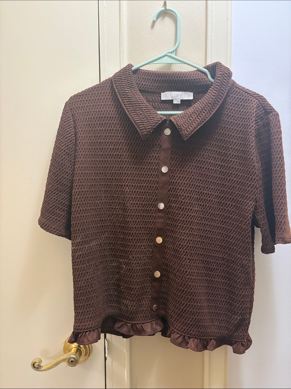 LOFT Chocolate Brown Textured Button-Front Ruffle Hem Top